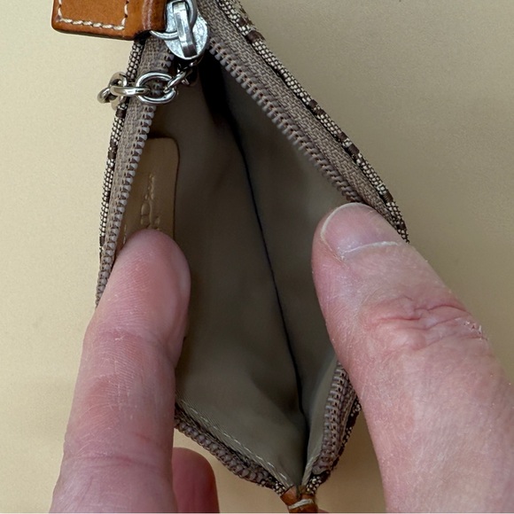 Vintage Galliano-Era Christian Dior Tan Oblique Trotter Key Cardholder Pouch - Picture 10 of 15